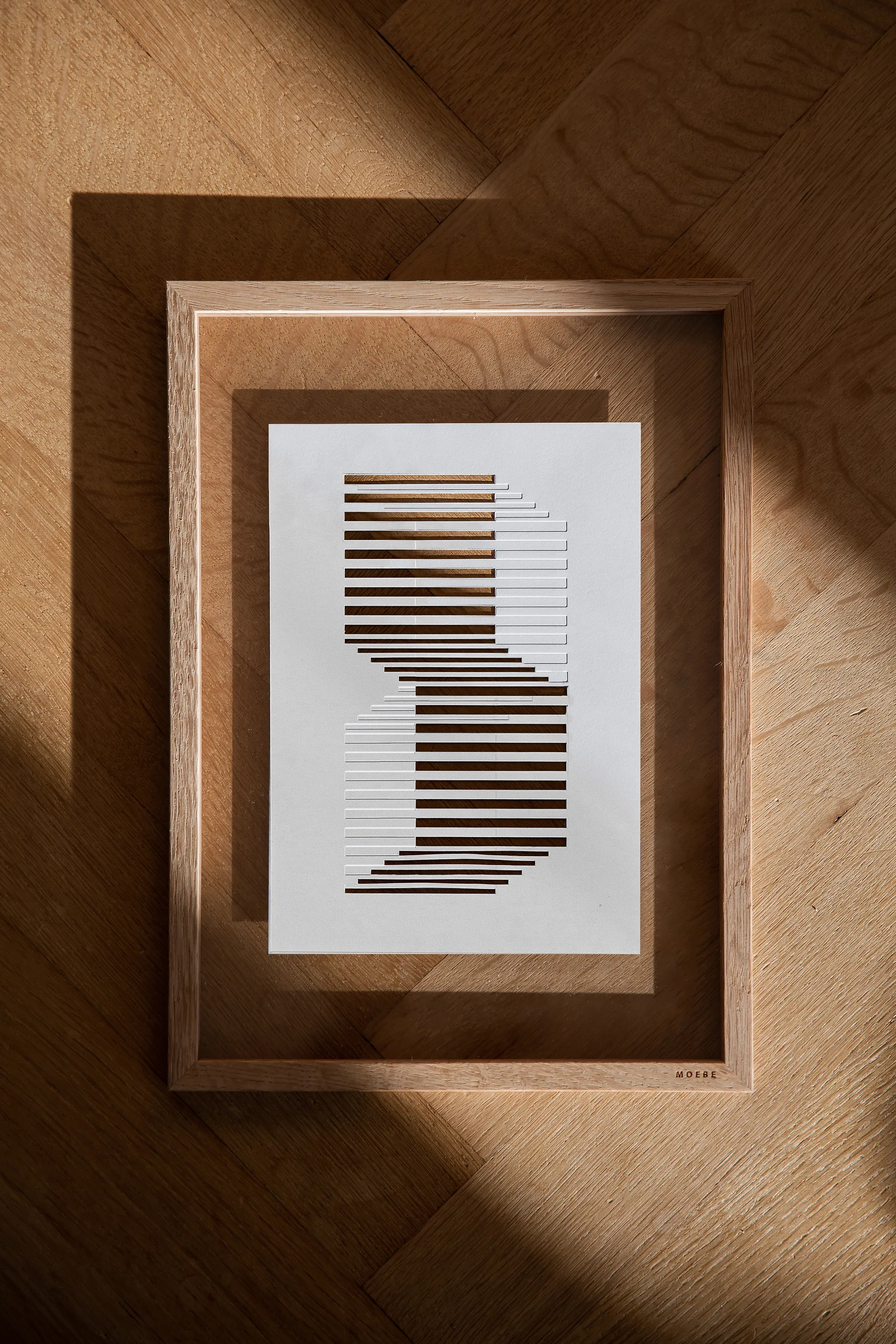 Relief taideteos shifted lines 14,8 x 21 cm, Off White MOEBE