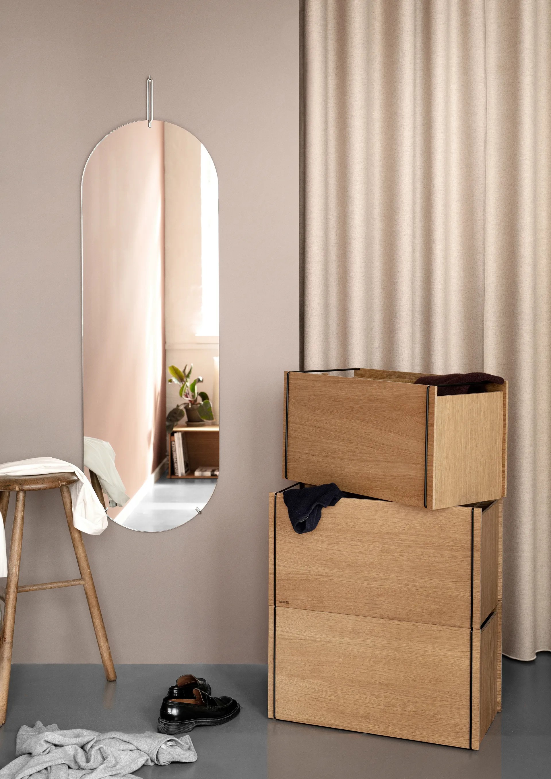 Säilytyslaatikko tammi 33 x 60 cm, Wood, black MOEBE