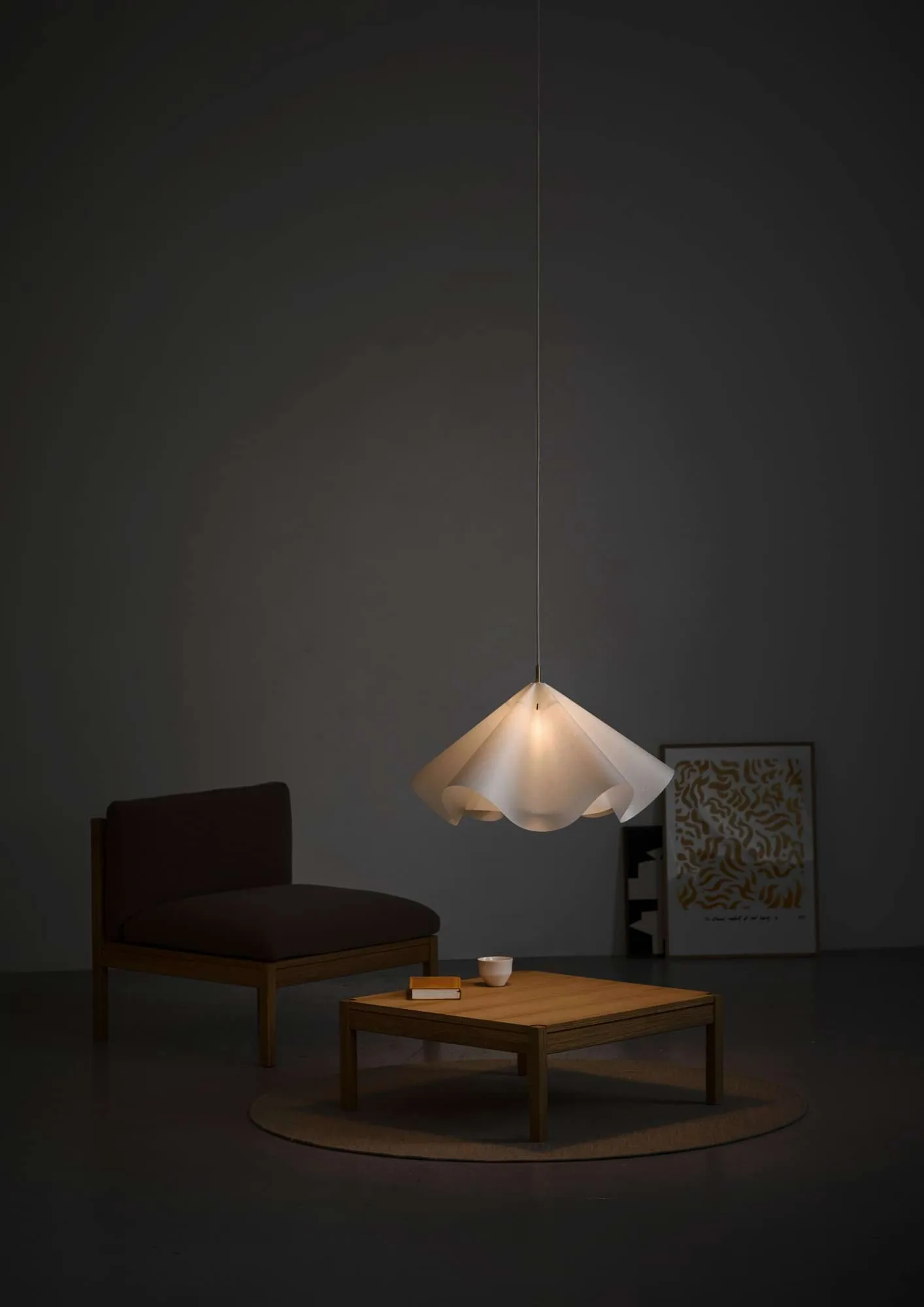 Sinuate riippuvalaisin, White-stainless steel, suuri Ø75x40 cm MOEBE