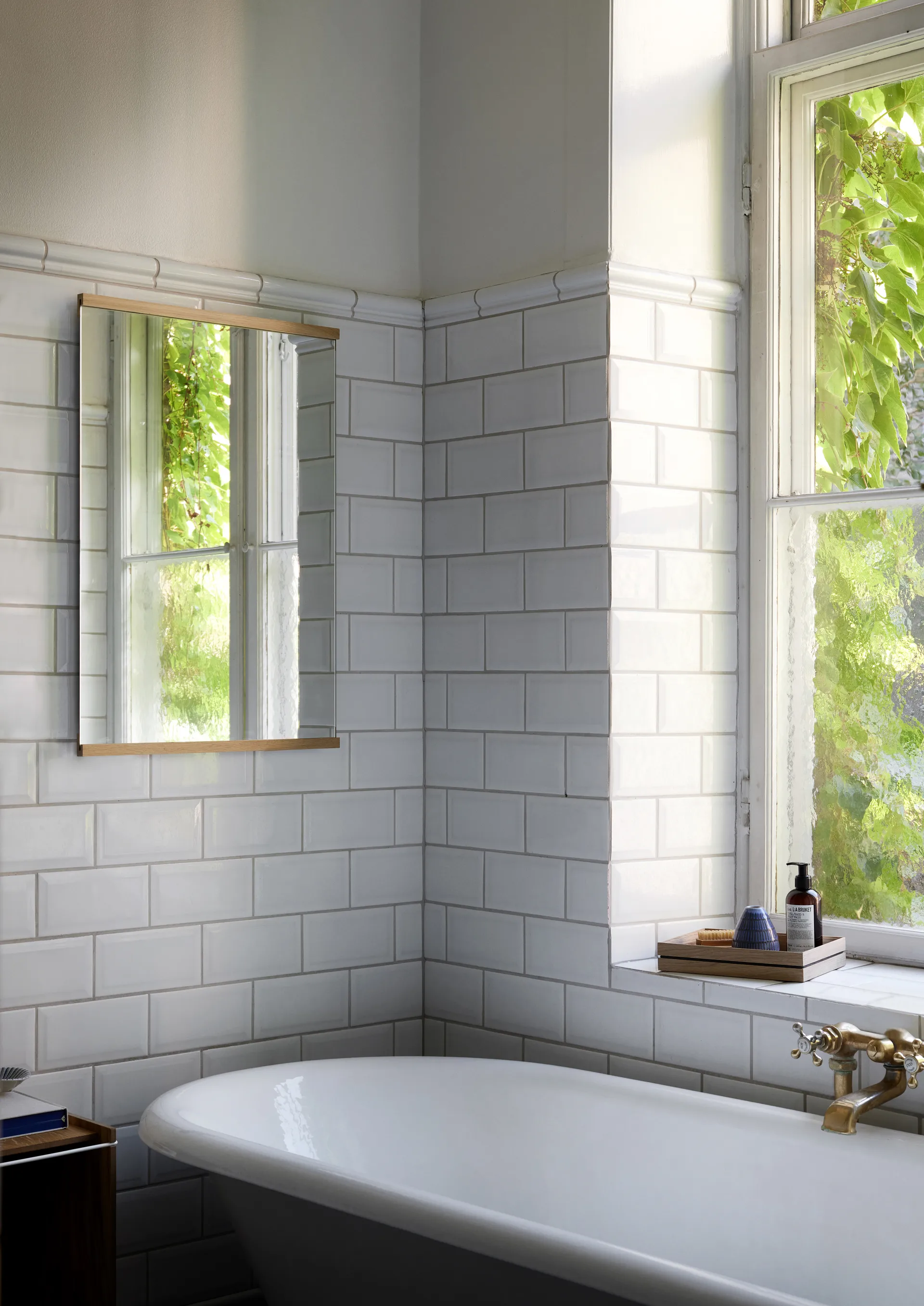 Suorakulmainen seinäpeili 50 x 70 cm, Oak MOEBE