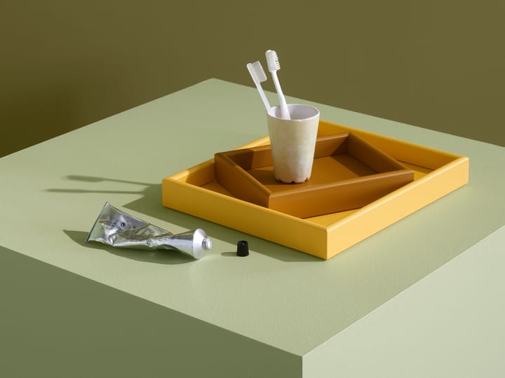 Arrange tarjotin medium 27,3x32,6 cm, Acacia Montana