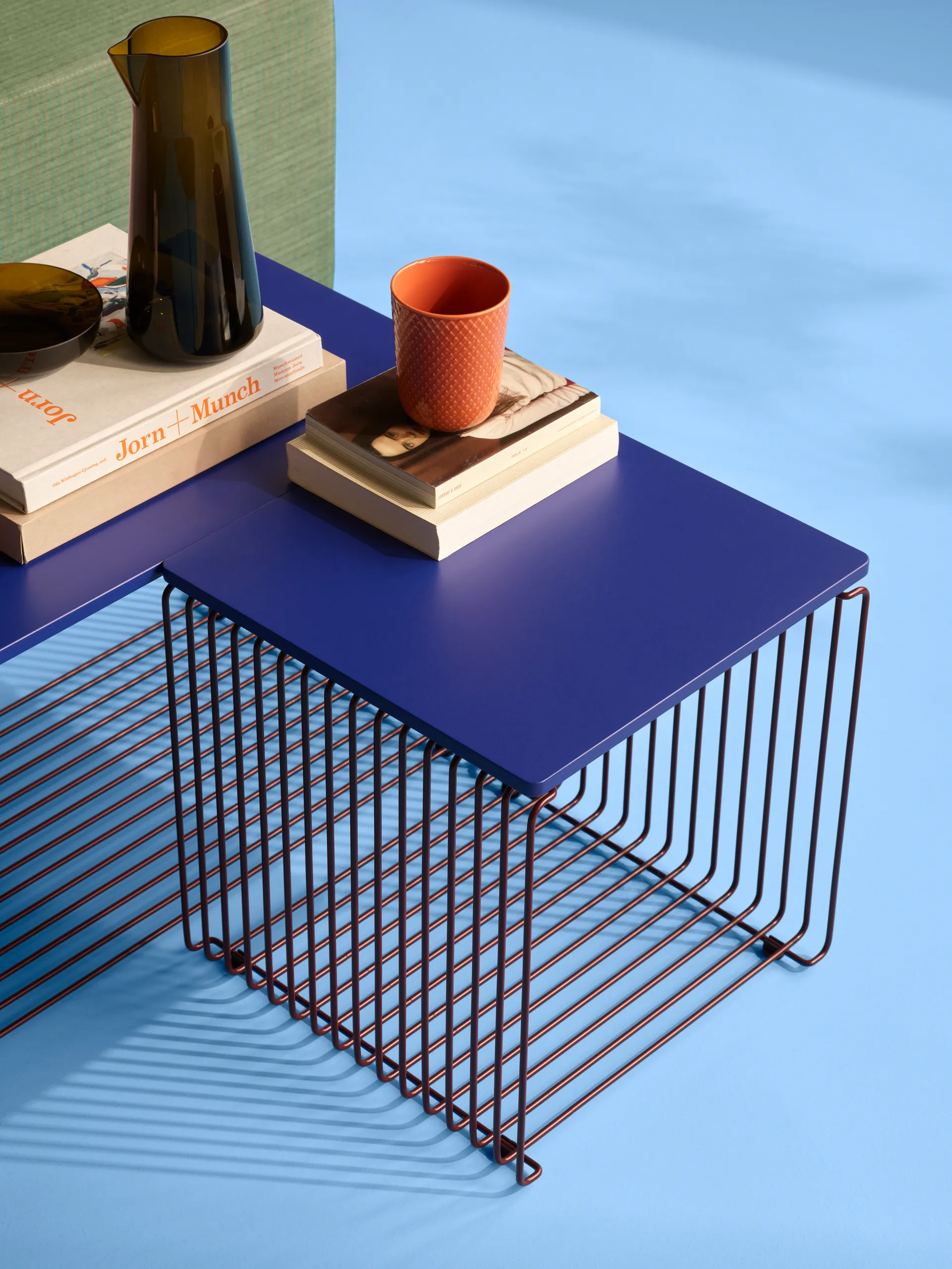 Panton Wire Single hylly 34,8x34,8x34,8 cm, Musta punainen Montana