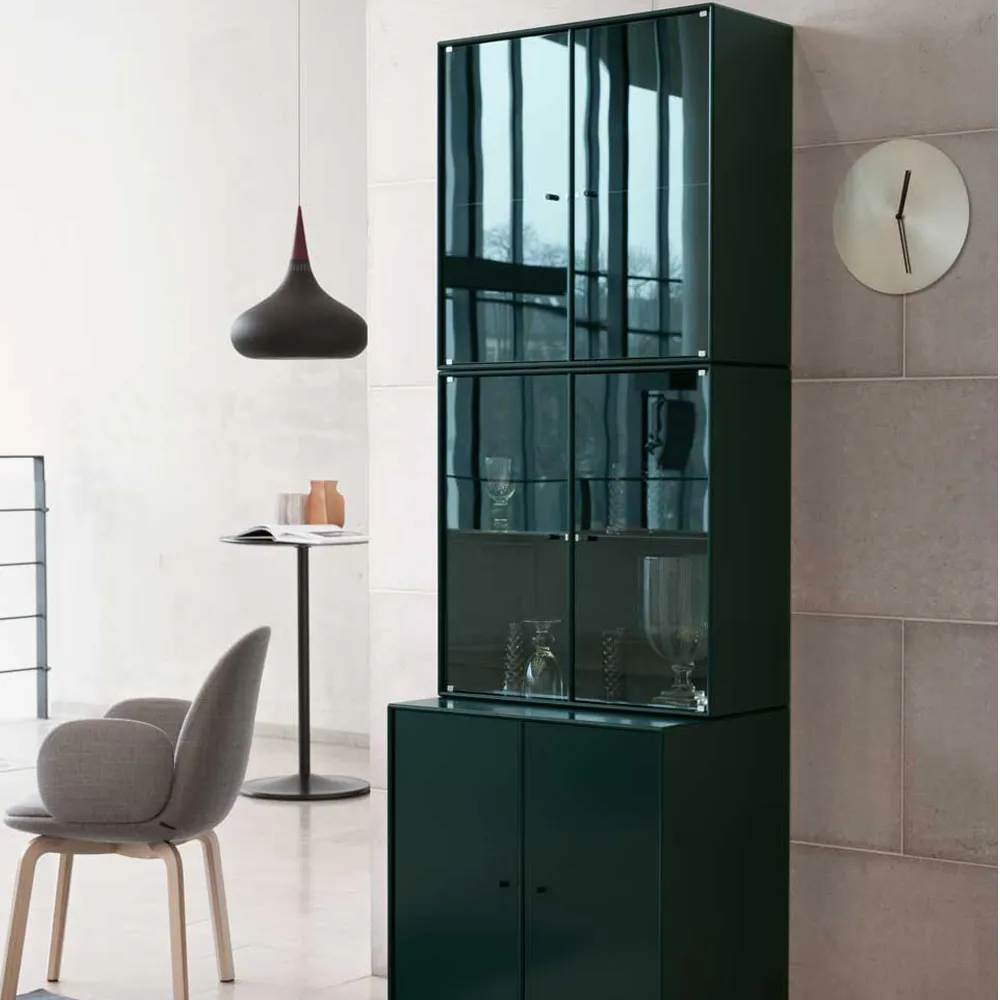 Rise vitriini, New white 101, kannalla Montana