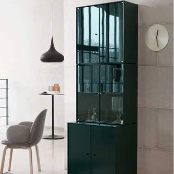 Rise vitriini - New white 101, kannalla - Montana