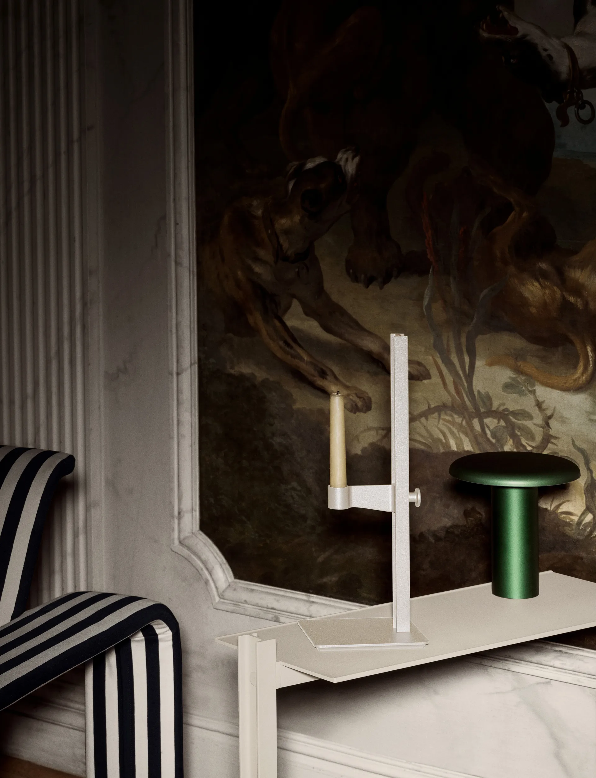 Museum kynttilänjalka, Beige Museum