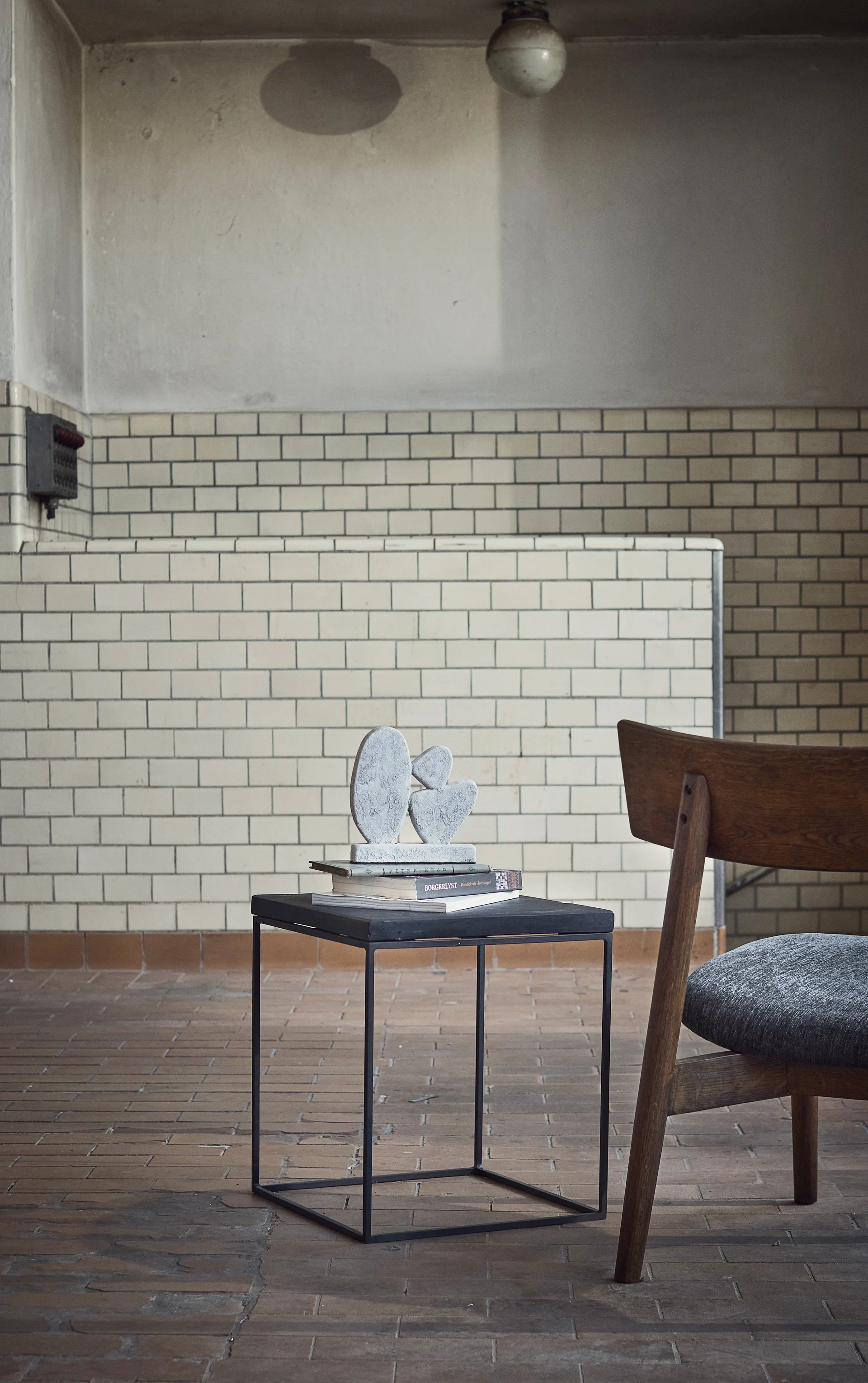 Luna veistos, Harmaa, 12×3×21,5 cm MUUBS