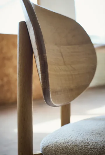 Oka tuoli - Luonnonöljytty tammi, hiekka - MUUBS