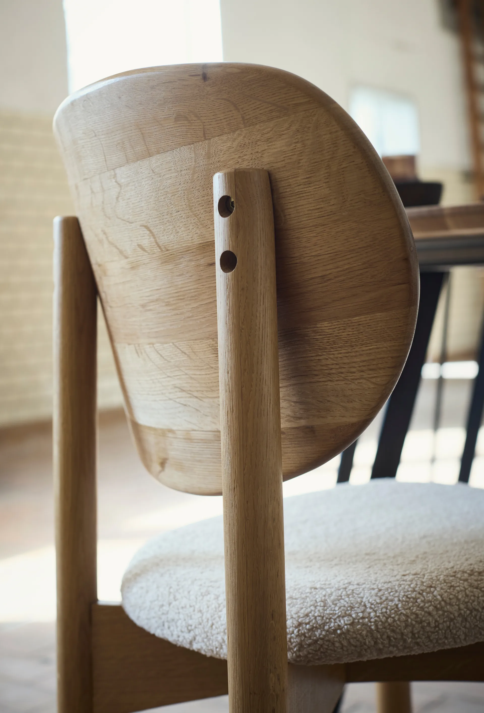 Oka tuoli, Luonnonöljytty tammi, hiekka MUUBS