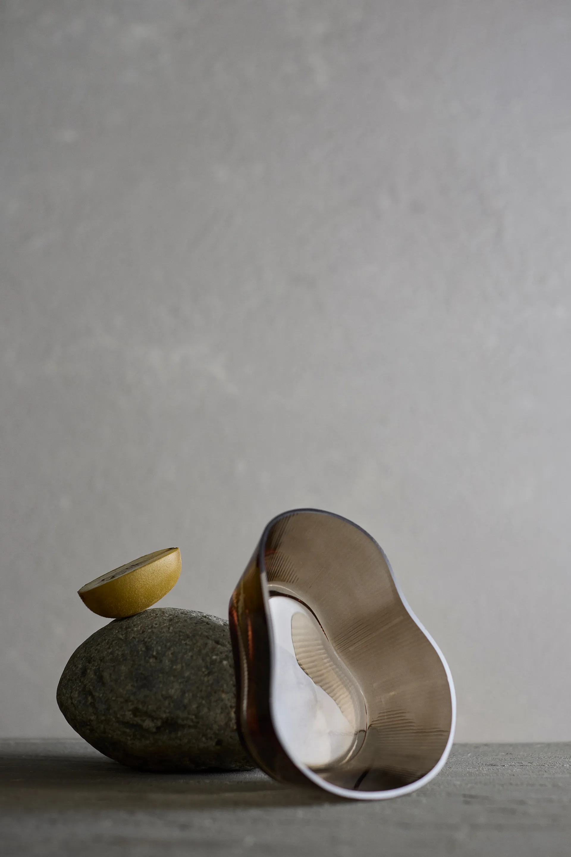 Ripe kulho, Smoked brown, Ø17,5×5 cm MUUBS