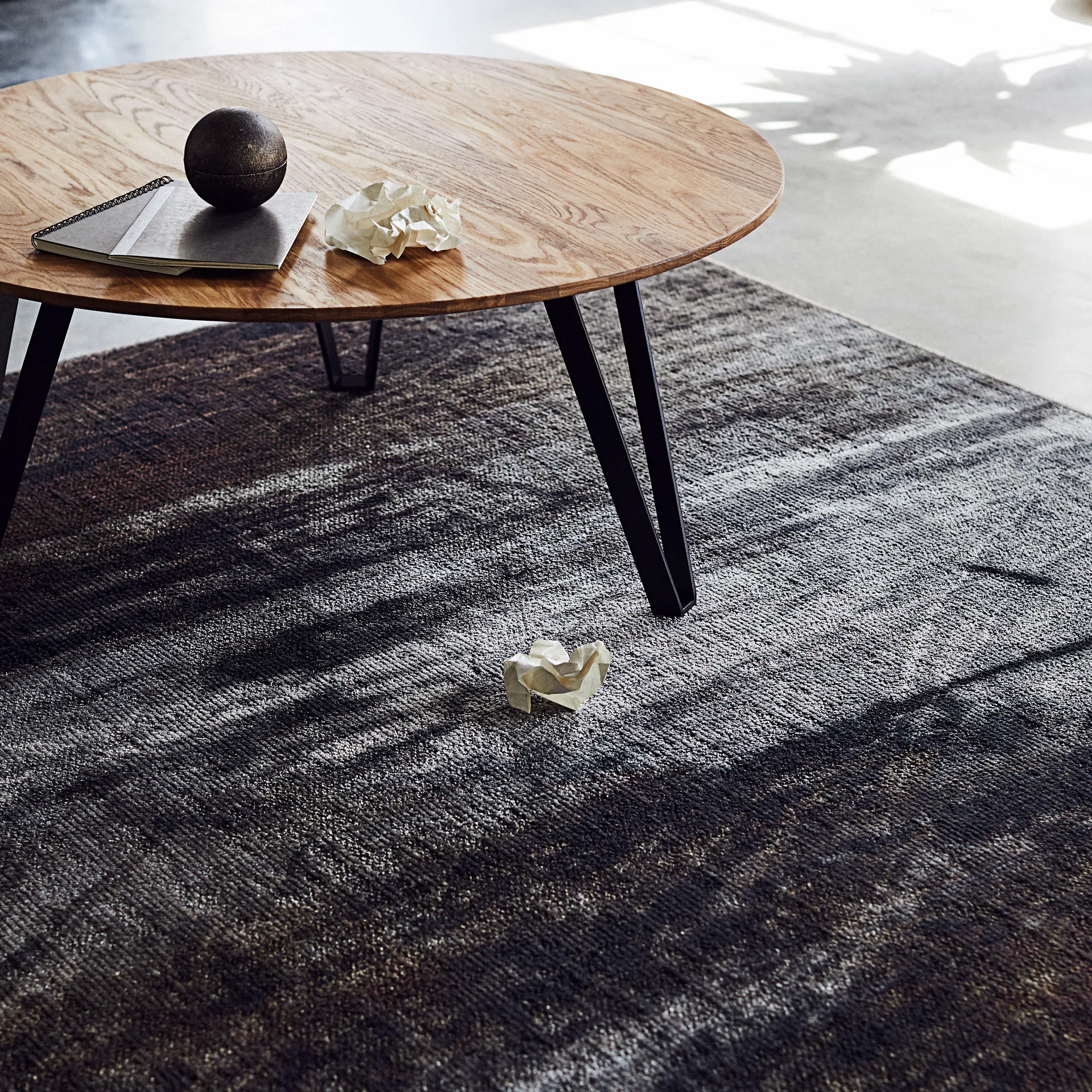 Space sohvapöytä Ø 90 cm, Tammi MUUBS