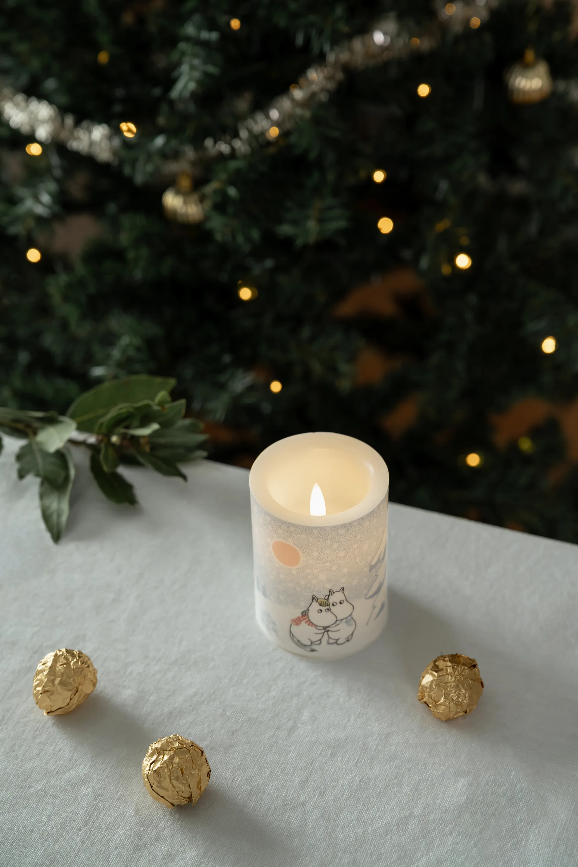 Moomin LED-pöytäkynttilä 10 cm, Let it snow Muurla