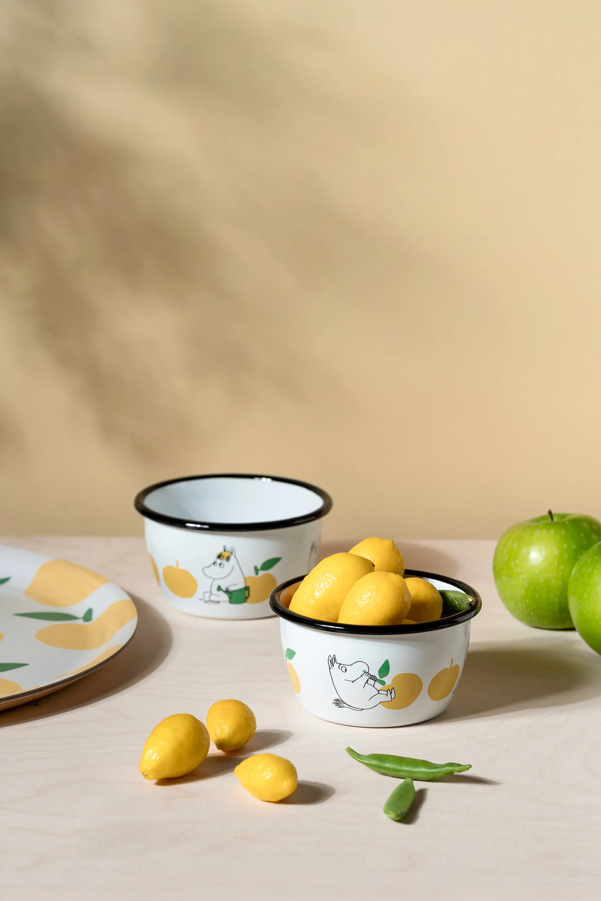 Mumin emalikulho 30 cl, Joyfull Apples keltainen Muurla