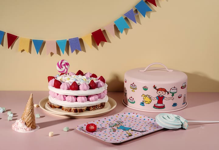 Pippi kakkutarjotin kupolilla, Syntymäpäivä Muurla