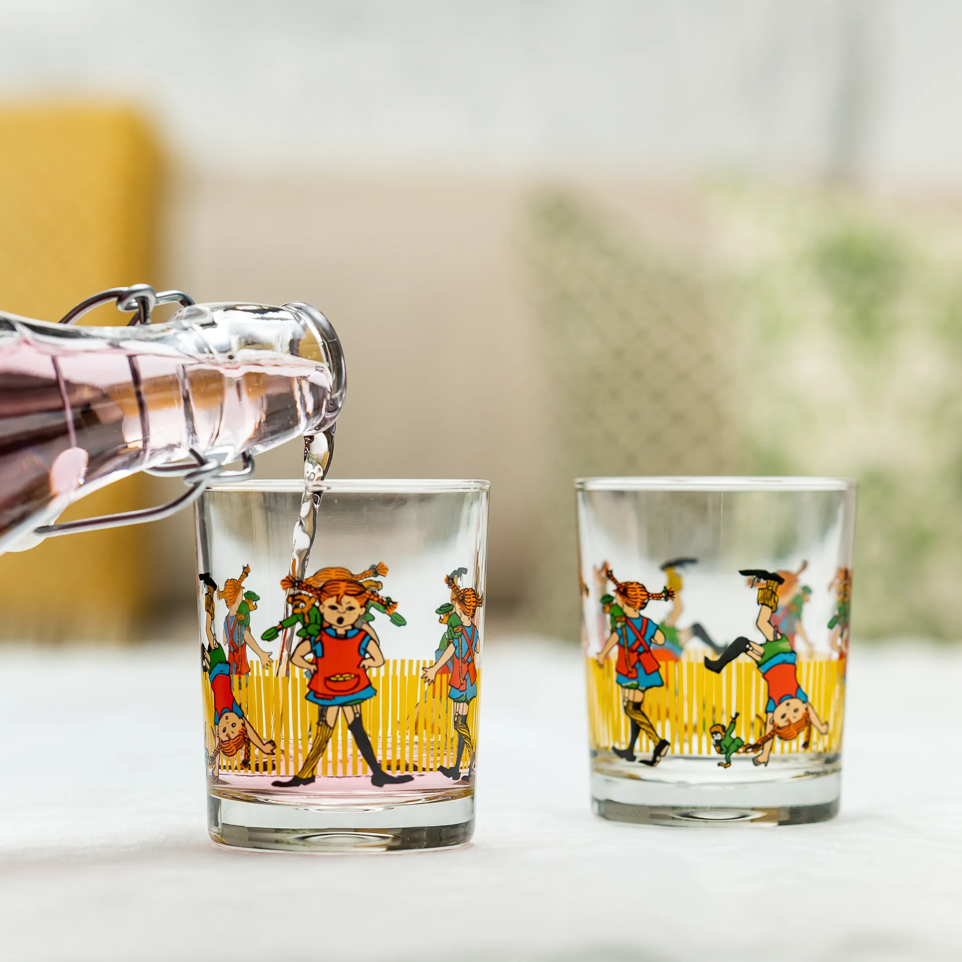 Pippi lasipullo 1 L, Multi Muurla