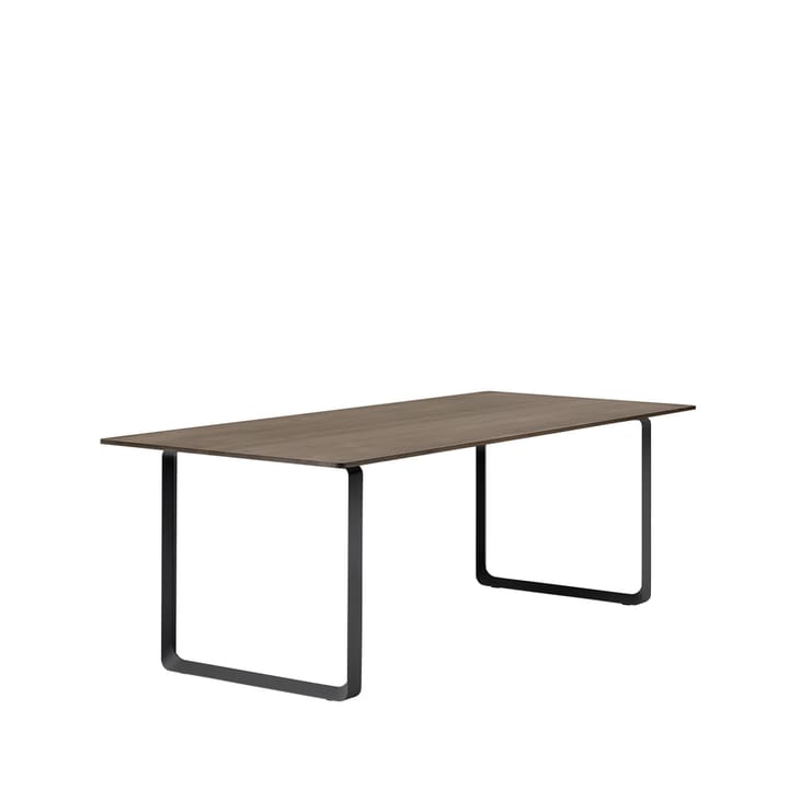 70/70 ruokapöytä 225 x 90 cm, Solid smoked oak-Black Muuto