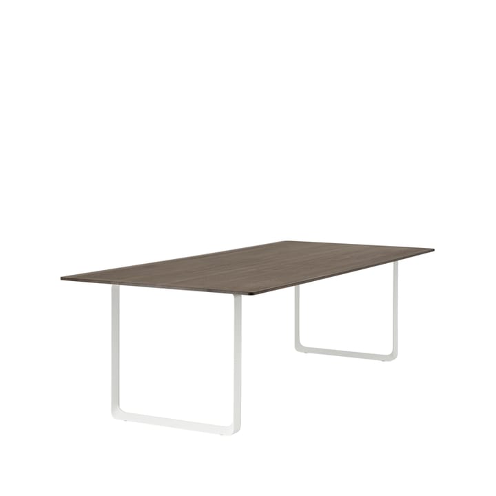 70/70 ruokapöytä 255 x 108 cm, Solid smoked oak-White Muuto