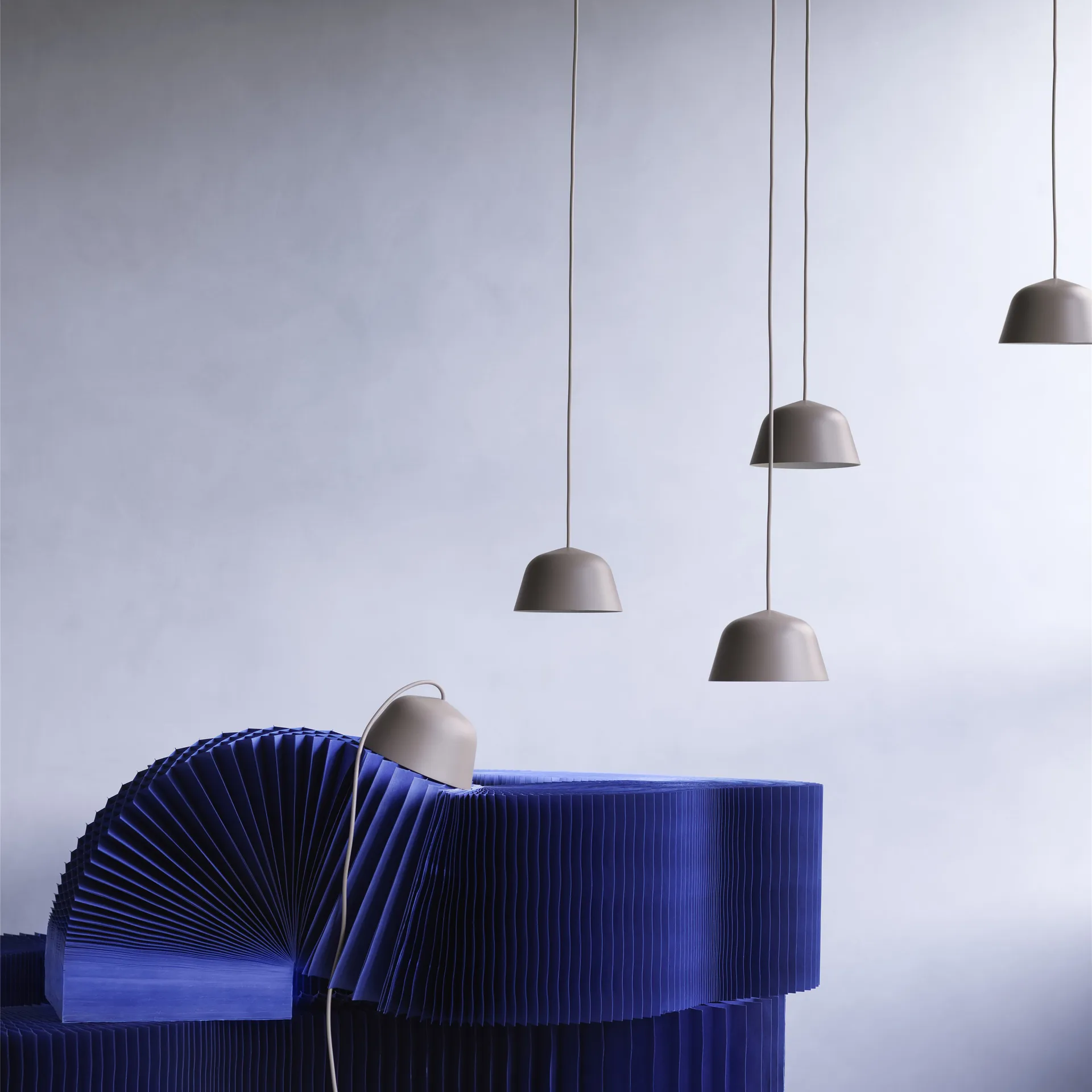 Ambit kattovalaisin Ø16,5 cm, taupe (beige) Muuto