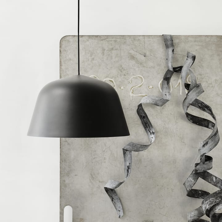 Ambit riippuvalaisin, Ttaupe, ø 25 cm Muuto