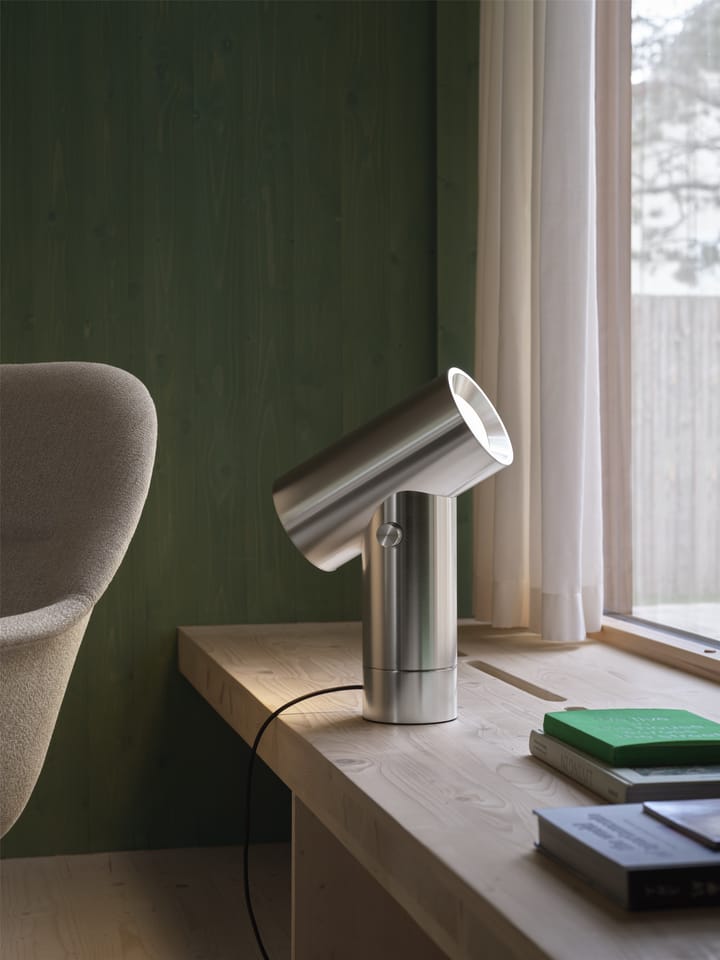 Beam pöytälamppu 45,4 cm, Kiillotettu alumiini Muuto