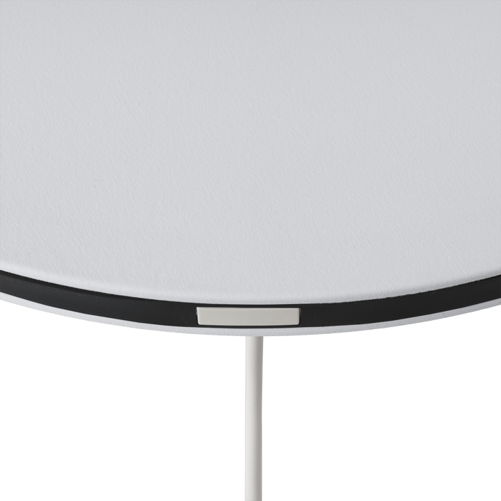 Calm seinävalaisin Ø50 cm, White/Orange Muuto
