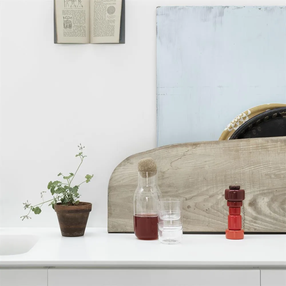 Corky karahvi, Kirkas Muuto