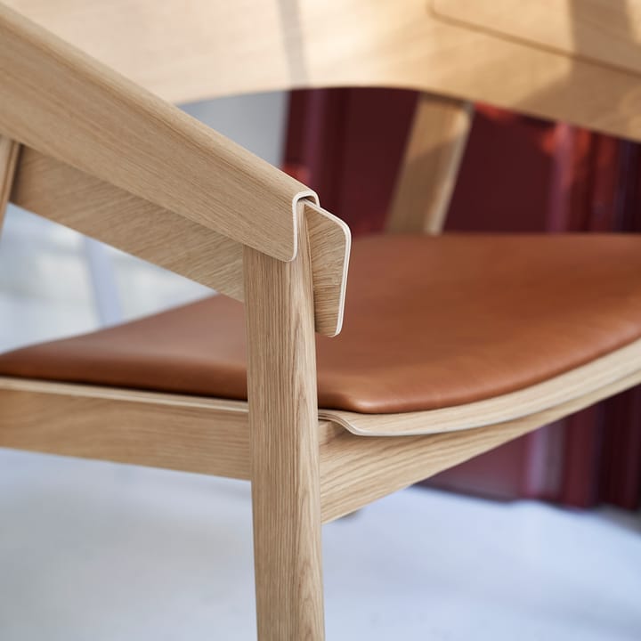 Cover lounge chair leather, Konjakki-tammi Muuto