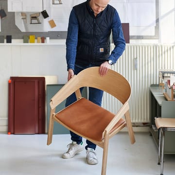 Cover lounge chair leather - Konjakki-tammi - Muuto
