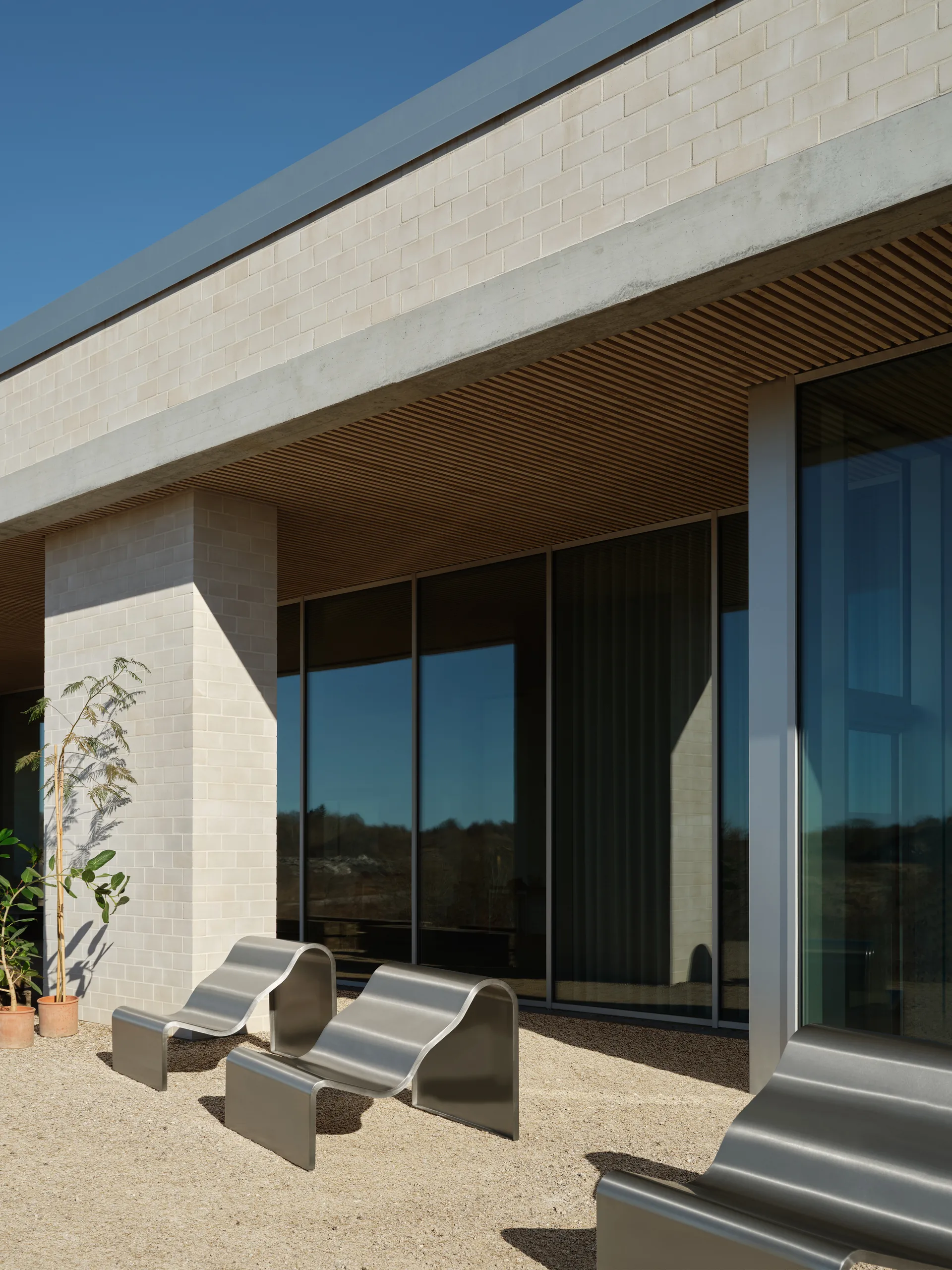 Dream View penkki, Harjattu teräs, 100 cm Muuto