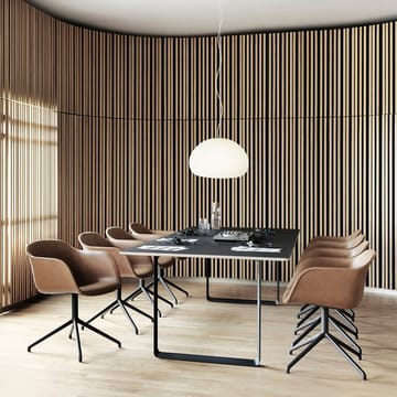 Fiber armchair swivel base toimistotuoli - Cognac, musta runko - Muuto