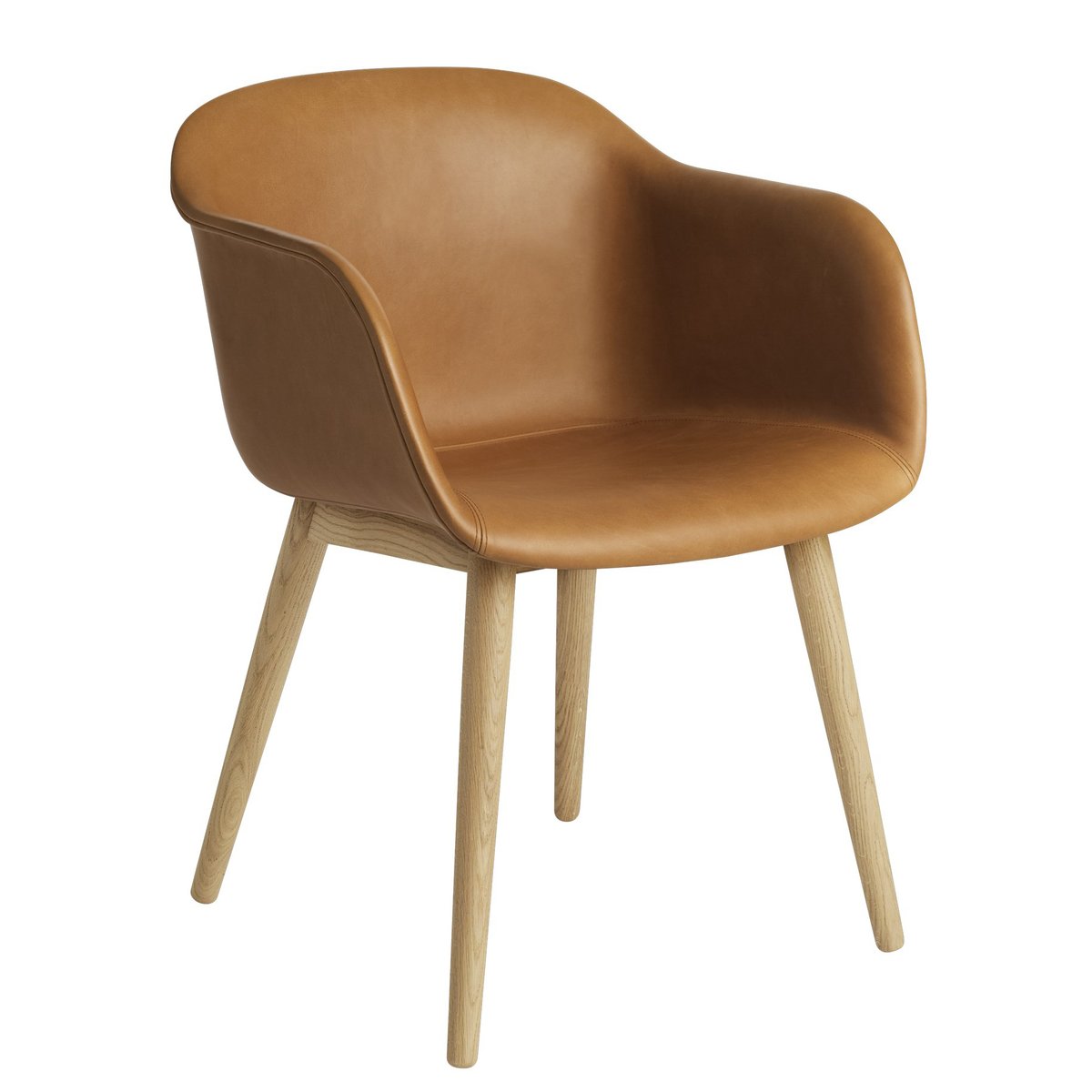 Muuto Fiber Chair tuoli käsinojilla ja puujaloilla Cognac leather-oak