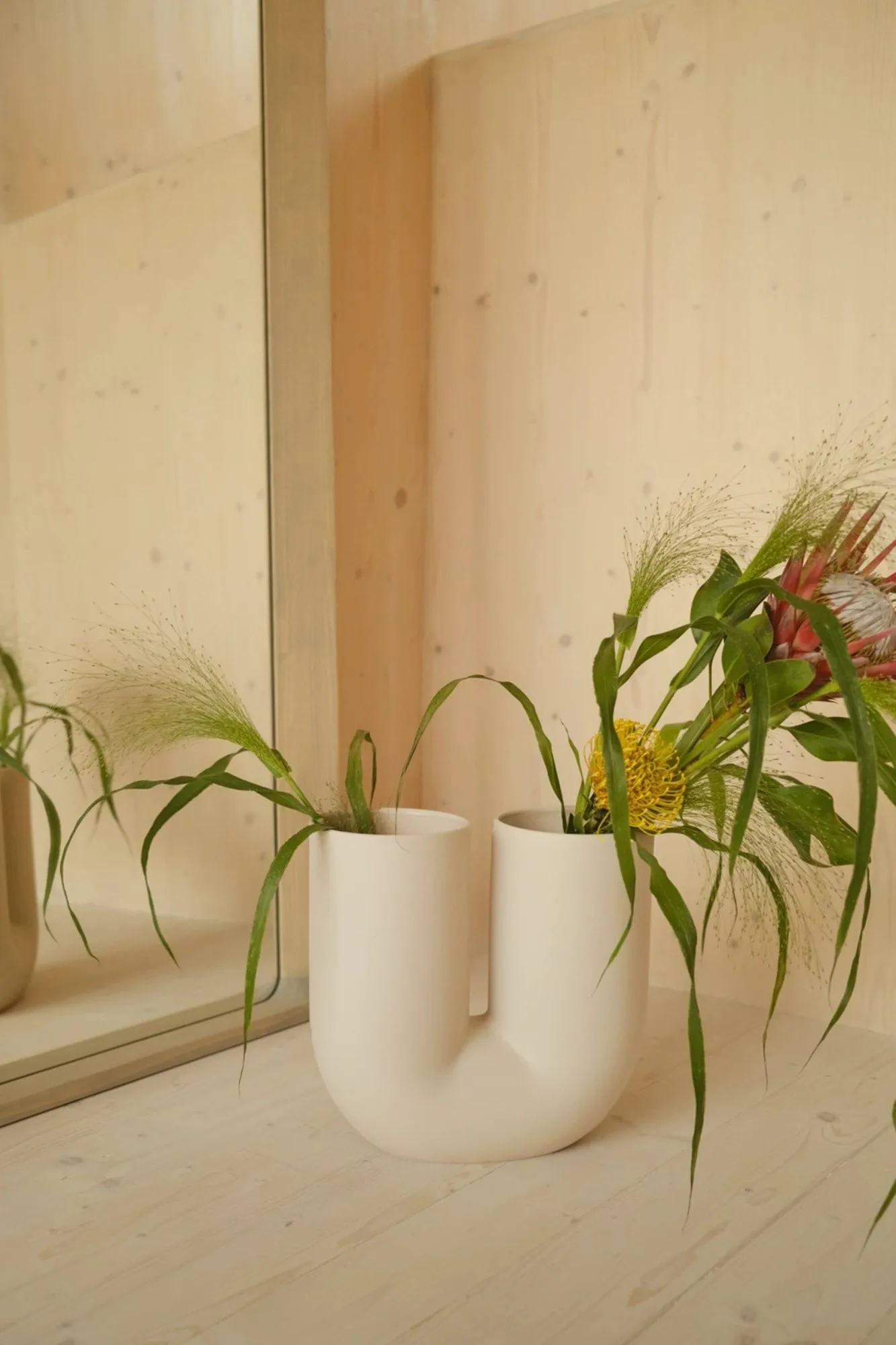 Kink maljakko 26 cm, Hiekka Muuto