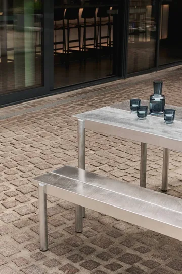Linear steel bench -penkki 170 x 34 cm - Warm galvanized steel - Muuto
