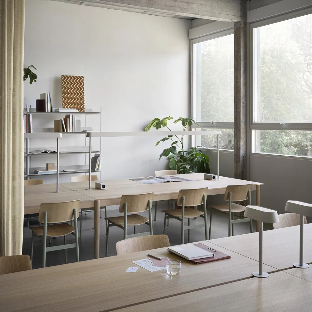 Linear System Middle Module -pöytä, White laminate-ABS-Oak Muuto