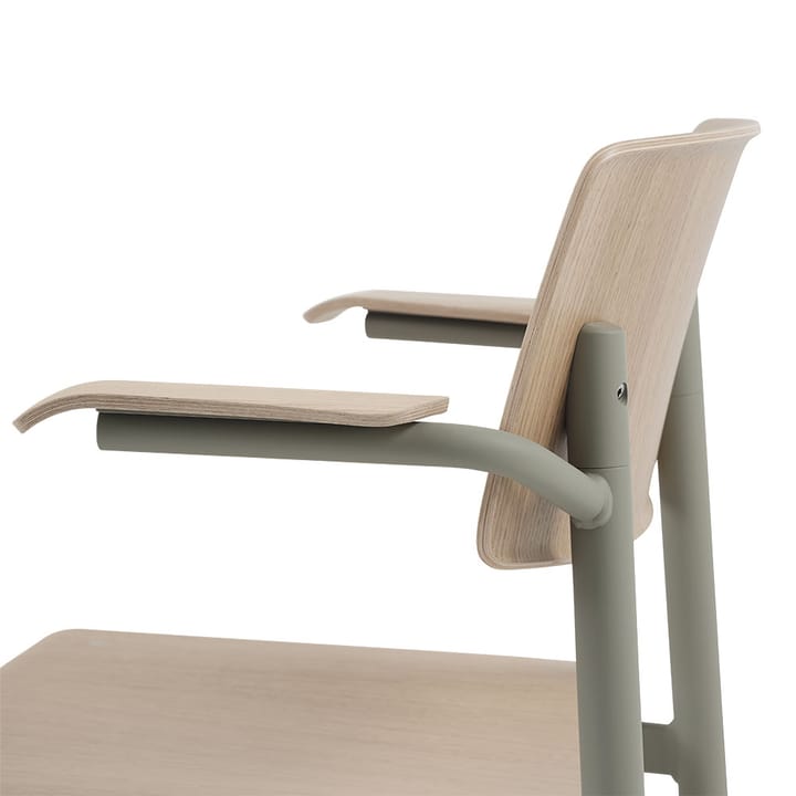 Loft käsinojallinen nojatuoli, Oak-Dusty green Muuto