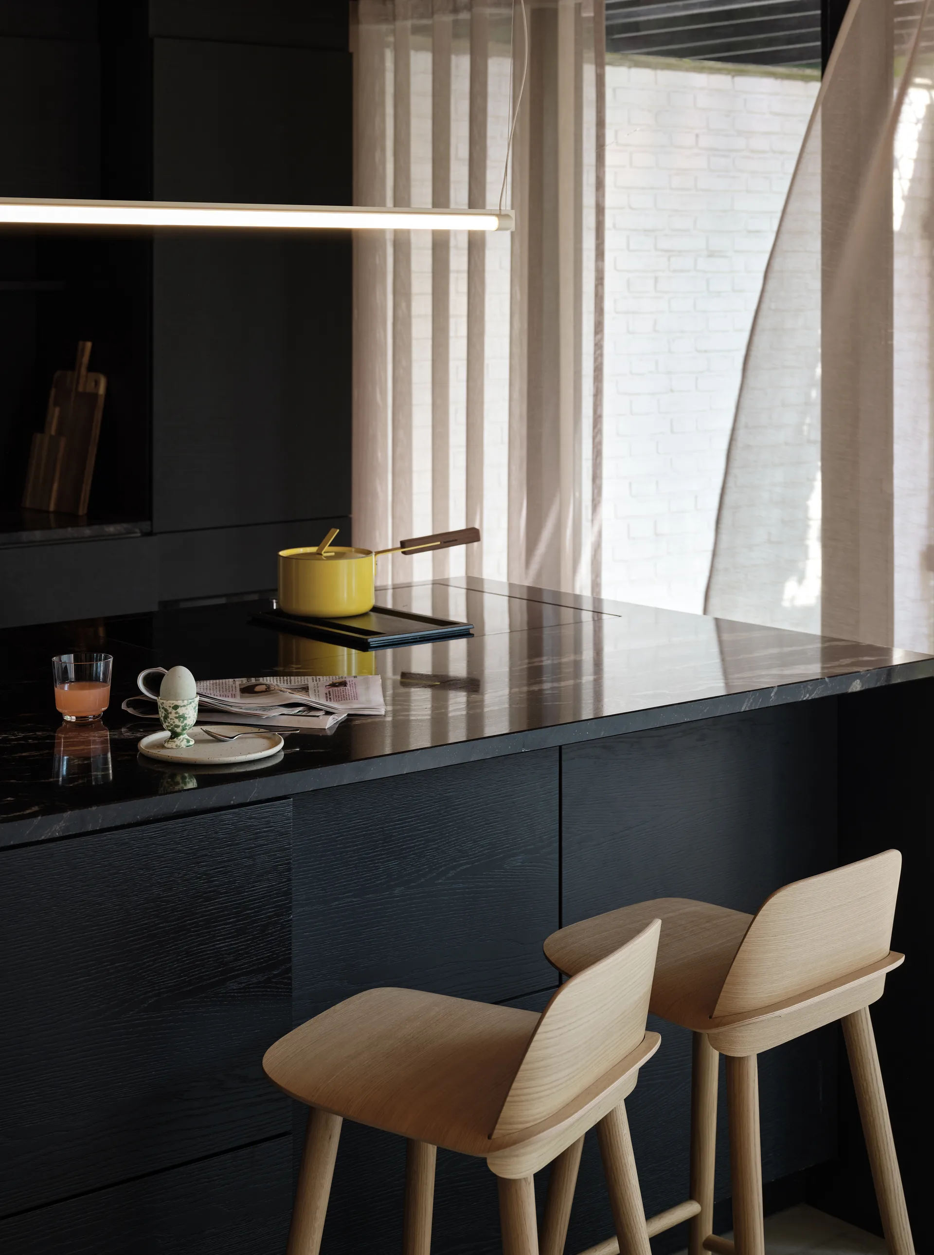 Nerd baarijakkara, 65 cm, tammi Muuto