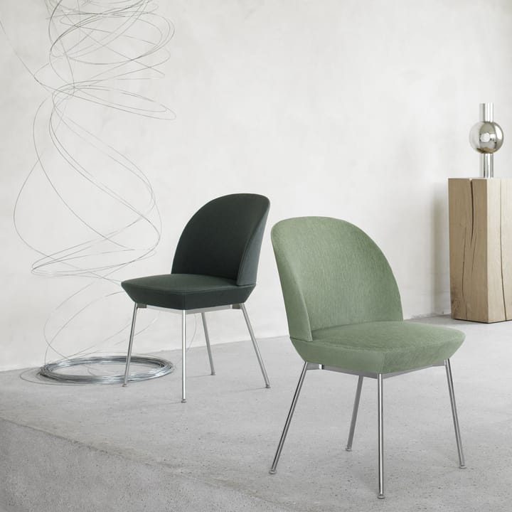 Oslo ruokapöydän tuoli kromatut jalat, twill weave 990 Muuto