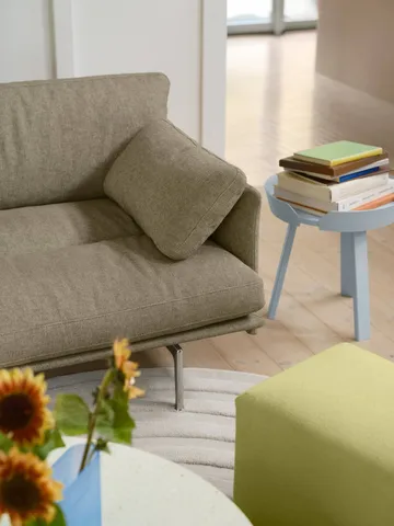 Outline Soft sohva - Clay 15-alumiinijalat, 3-istuttava - Muuto