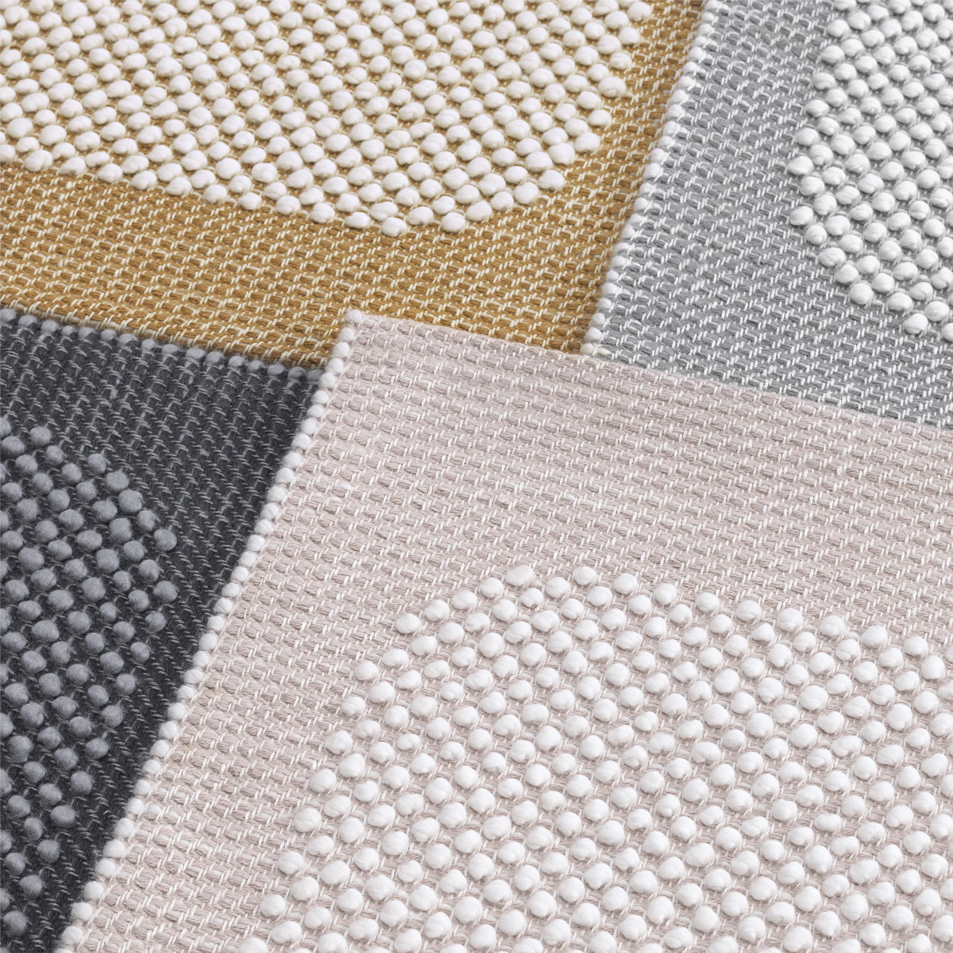 Pebble matto 170 x 240 cm, Pale rose Muuto