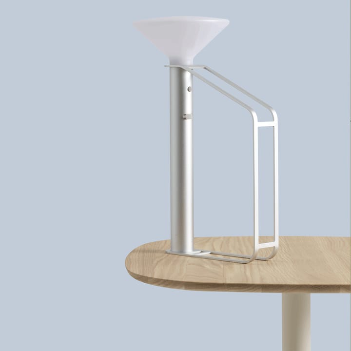 Piton Portable -pöytävalaisin, Alumiini Muuto