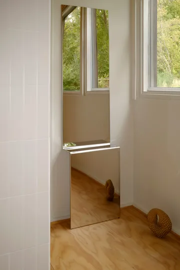 Pleat seinäpeili - Kiillotettu teräs, 227×57 cm - Muuto