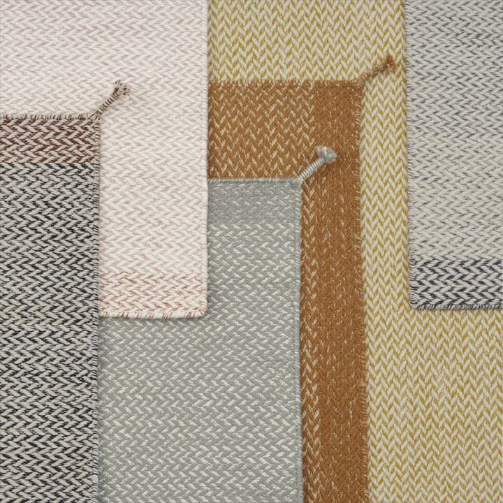 Ply villamatto 270x360 cm, Light Rose Muuto