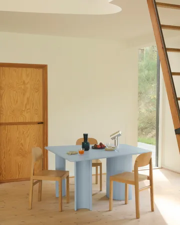 Re-norm ruokapöytä - Vaaleansininen, 130×120 cm - Muuto