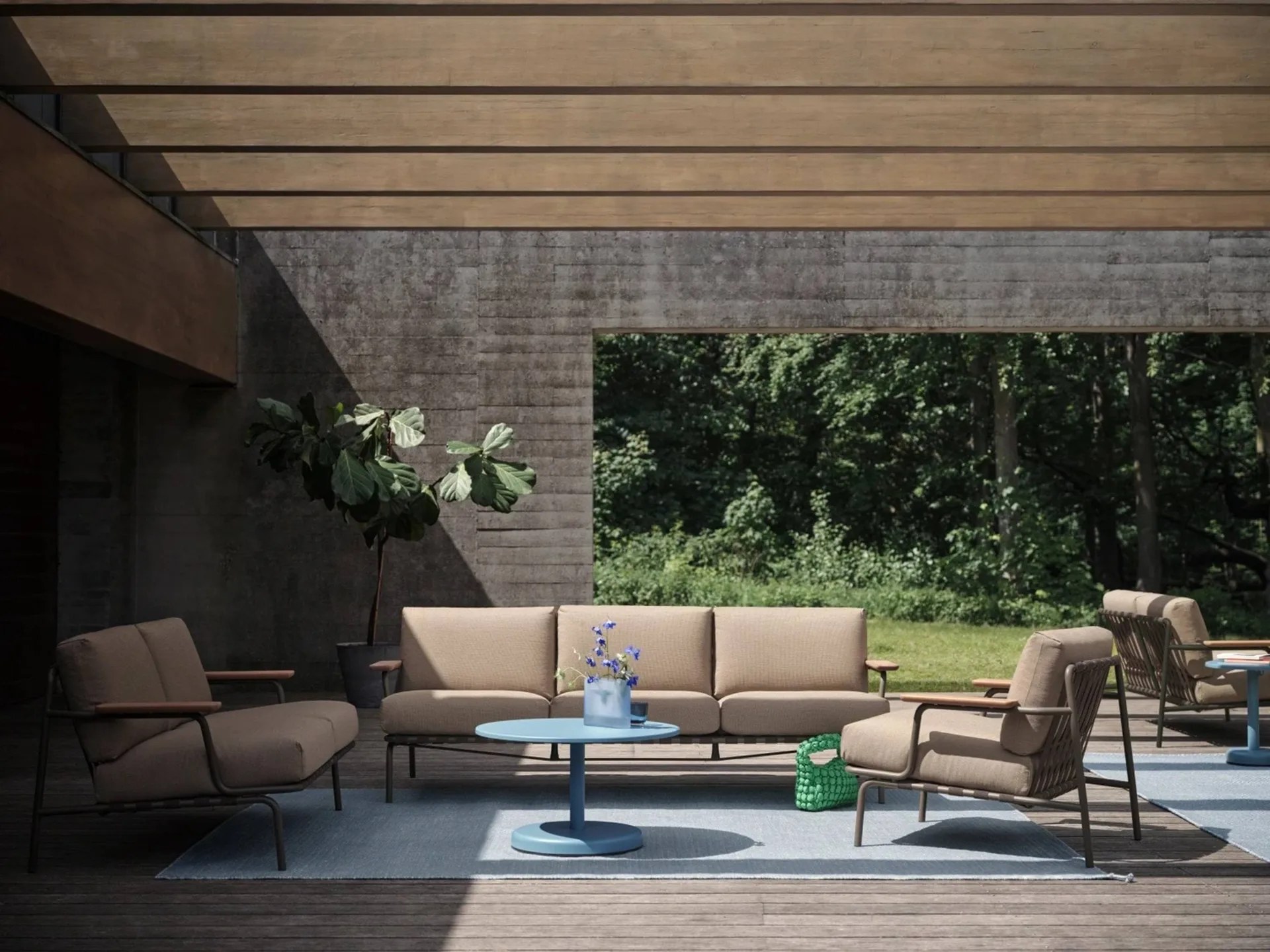 Settle 2-istuttava sohva, Ribbed Weave 5 Taupe Muuto