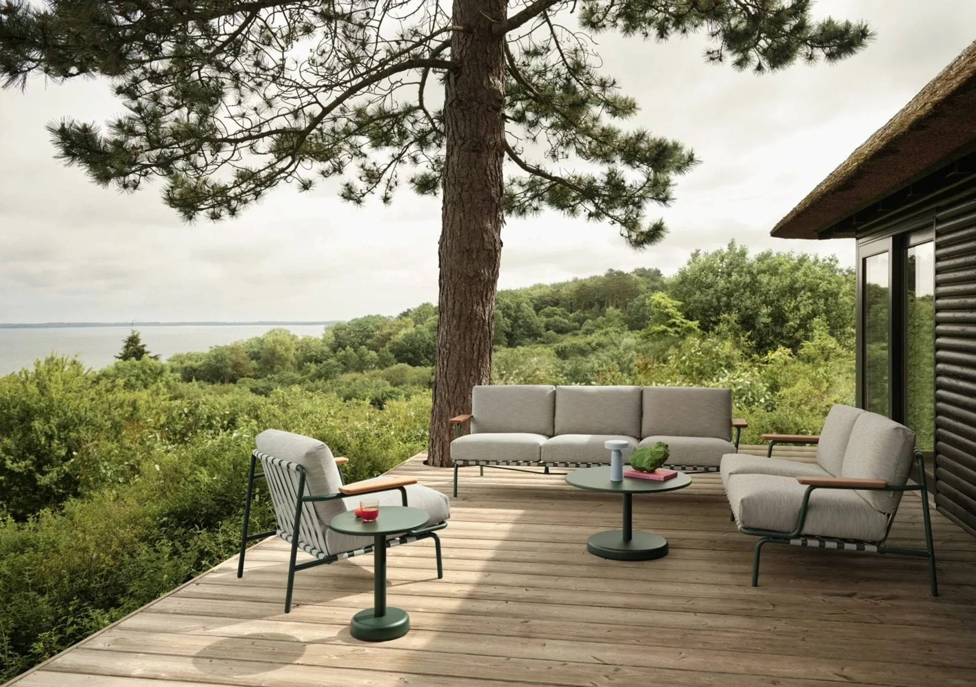 Settle 3-istuttava sohva, Ribbed Weave 2 Dark green Muuto