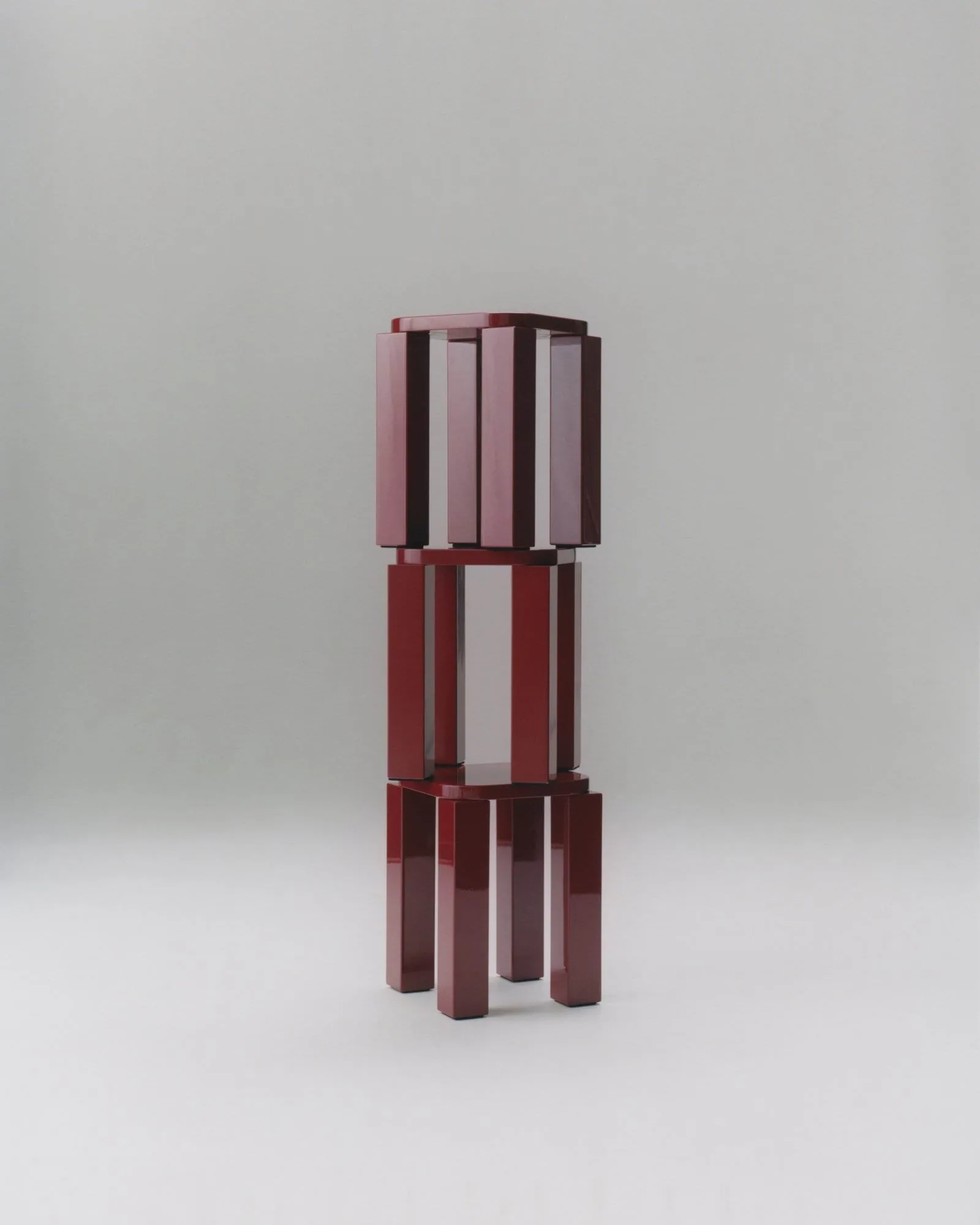 Atlas jakkara, Burgundy New Works