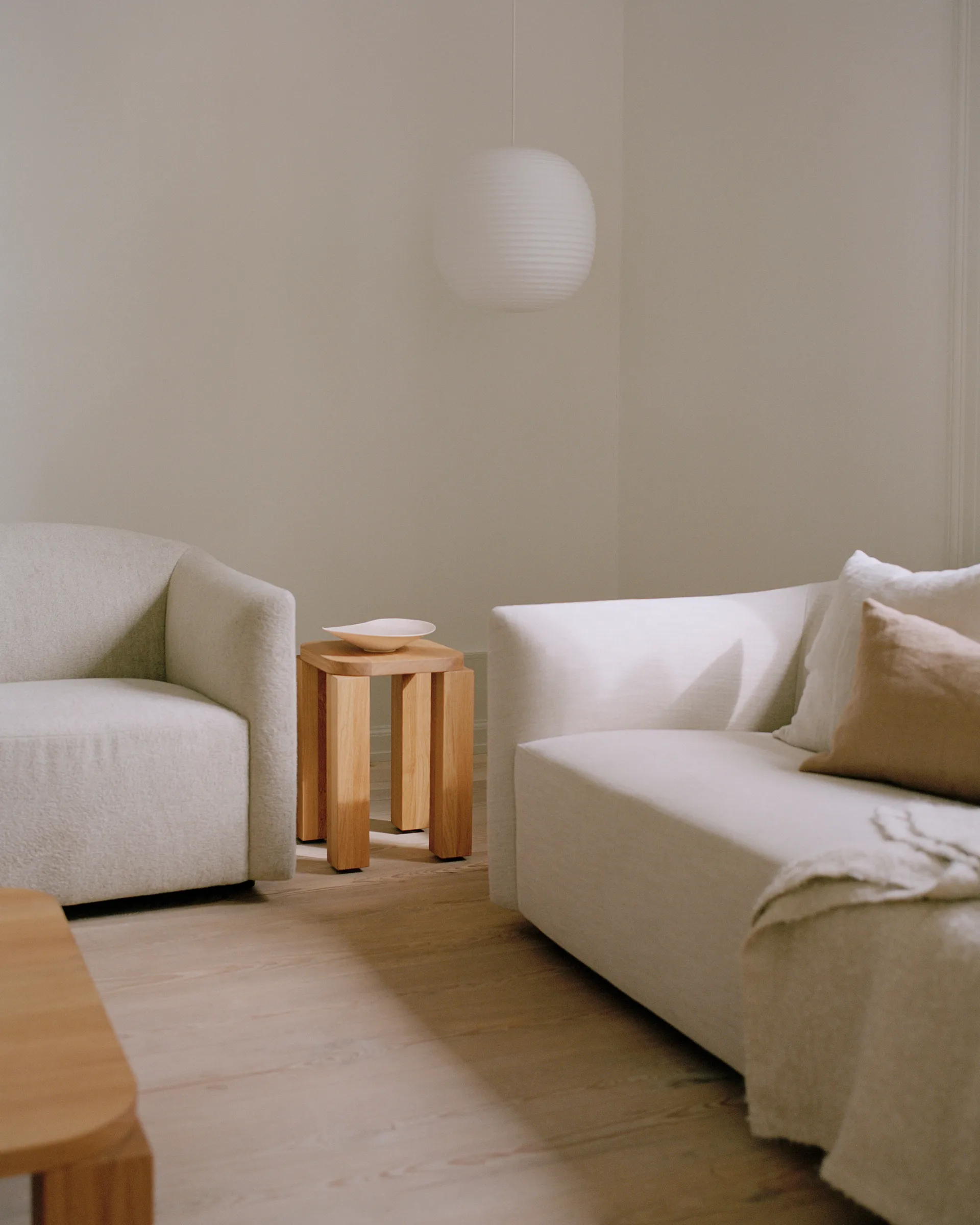 Atlas jakkara, Natural Oak New Works