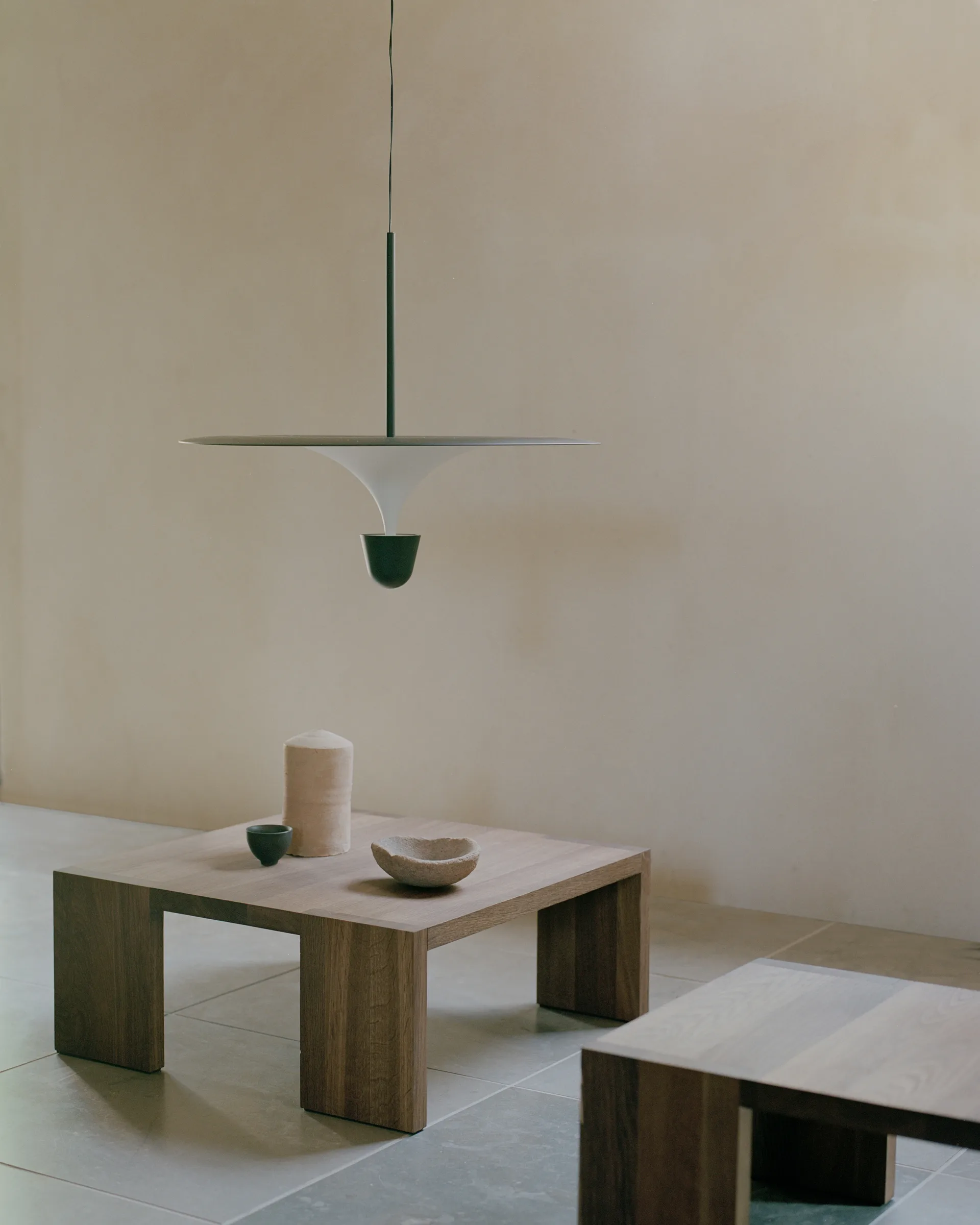 Kantarelli riippuvalaisin Ø60 cm, Black New Works