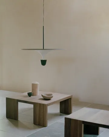 Kantarelli riippuvalaisin Ø60 cm - Black - New Works