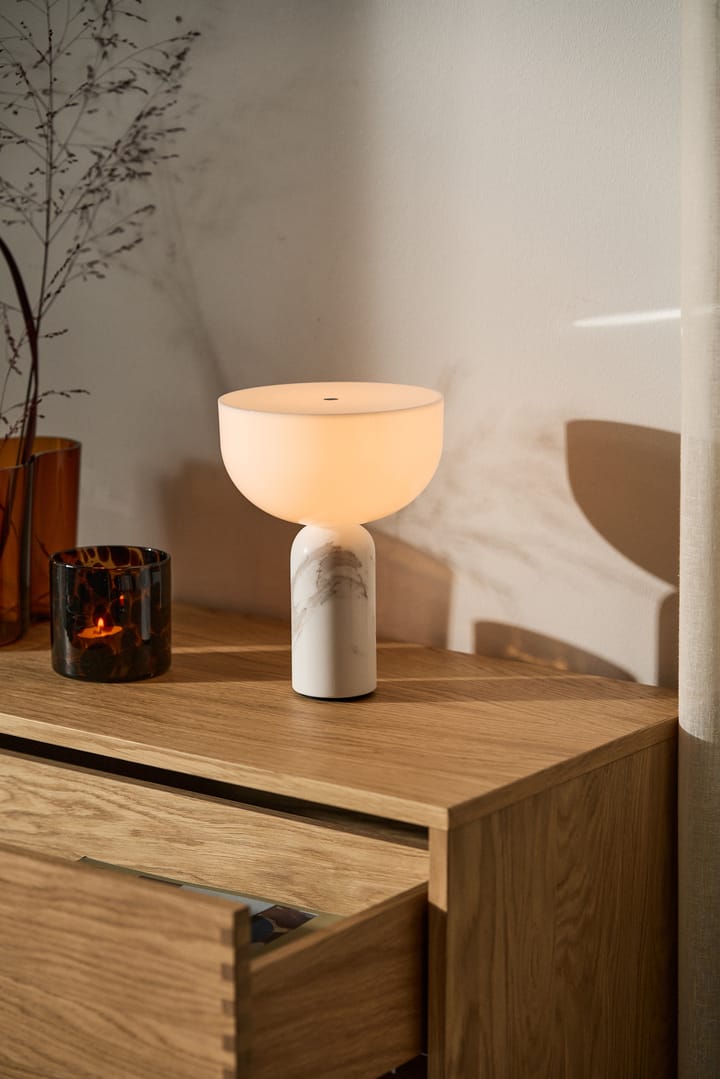 Kizu portable pöytävalaisin, White marble New Works