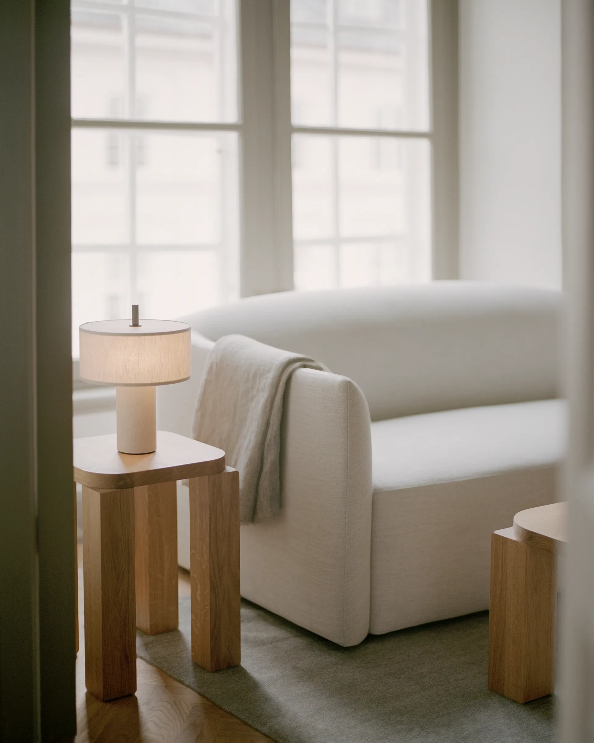 Margin siirrettävä pöytävalaisin, Beige New Works